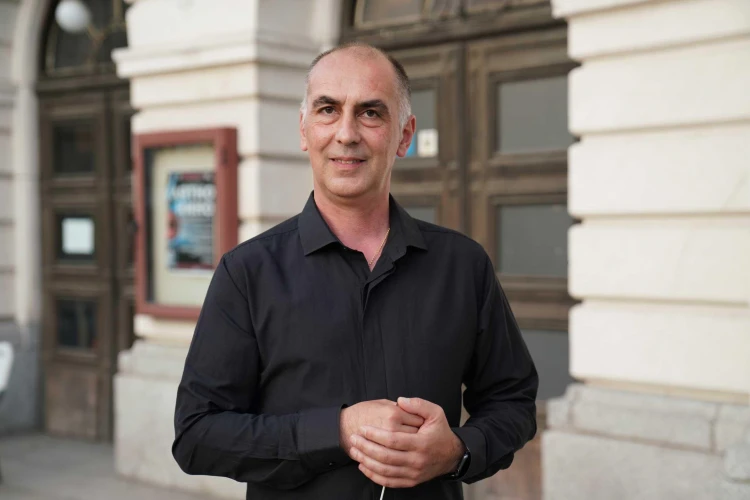 Vladimir Boshnakov conductor