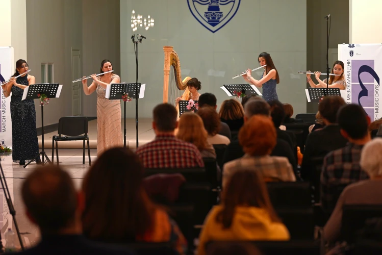 Flute Quartet "Flutissimo"